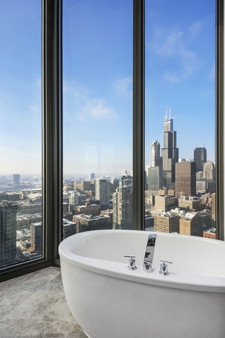 looking for luxury penthouses near downtown chicago for rent?