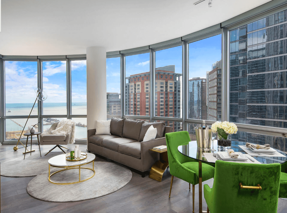 Looking for luxury apartments for rent near Streeterville?
