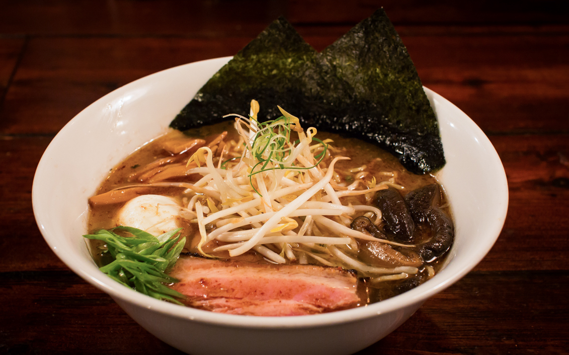 Looking for places to eat ramen near west loop?